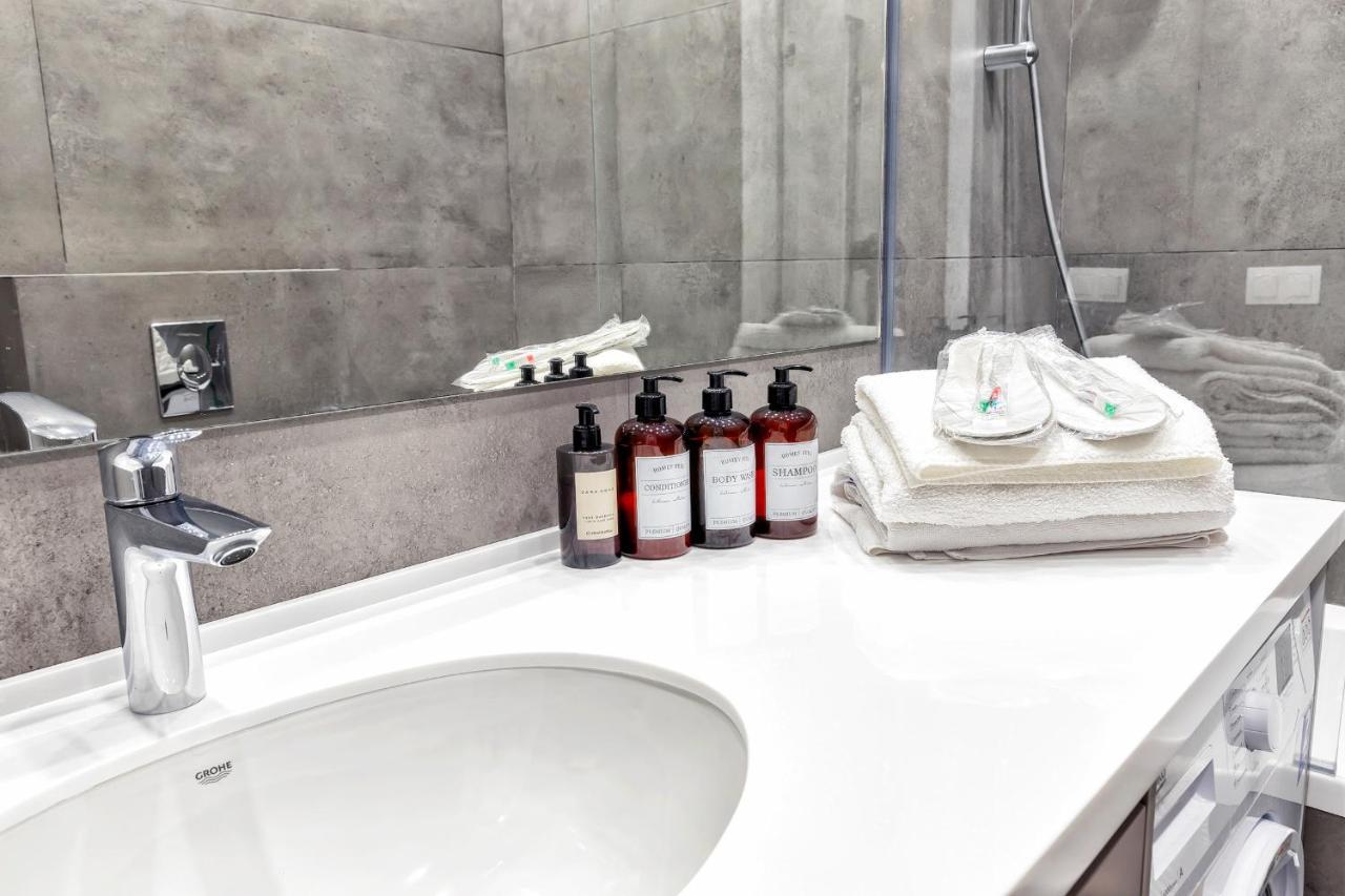 Aura Business Class Apartment Astana Eksteriør bilde